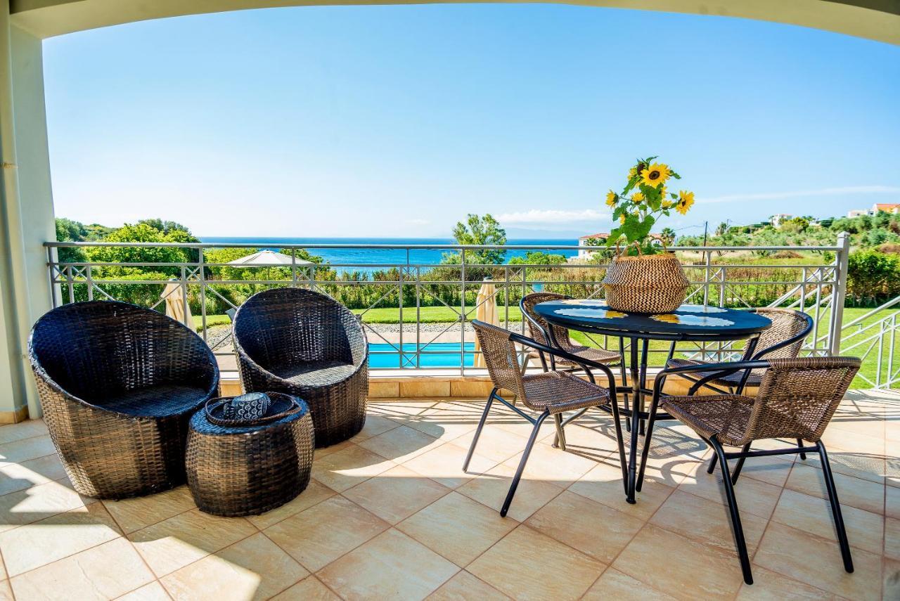 Filon Ktima Beachfront Upscale Villa Karavados Luaran gambar